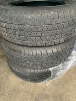 Tire 225/65R17