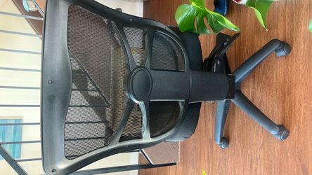Free office chair no rips