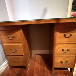 Vanity Desk