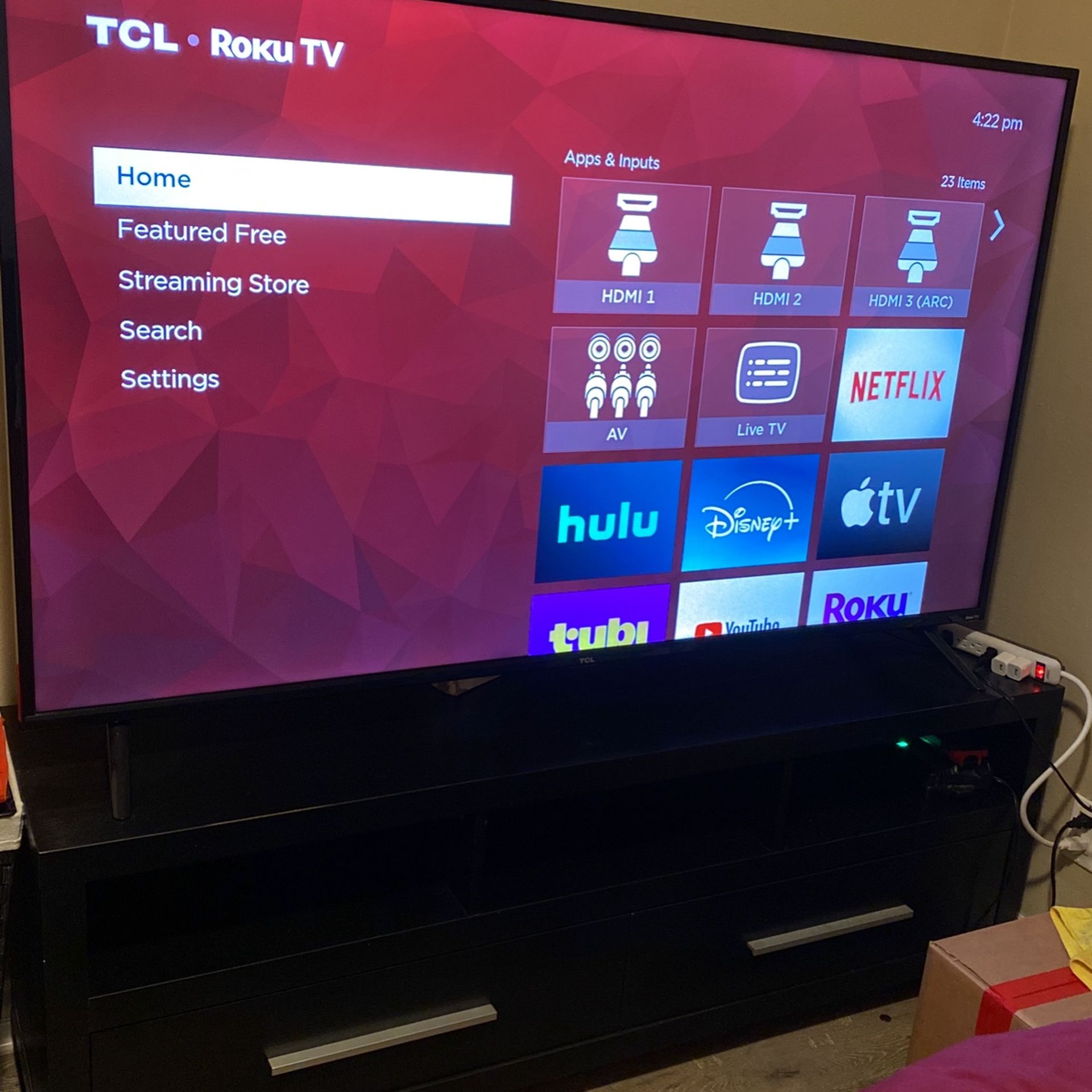 TCL ROKU TV 65'