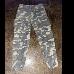 Fashion Nova Cadet Kim Oversized Camo Cargo Pants Sz Medium