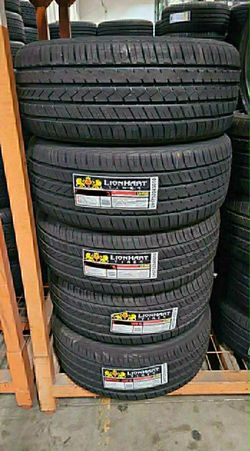255/30/20 Brand New Tires Set