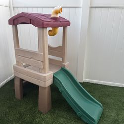 Step 2 Kids Outdoor Playset (Great condition) 