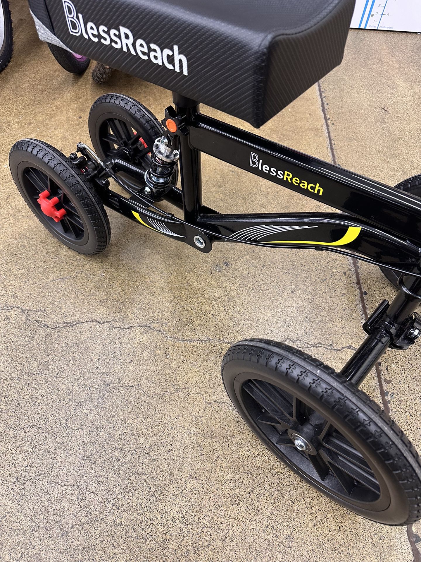 Brand New Knee Scooter By BlessReach ! $65