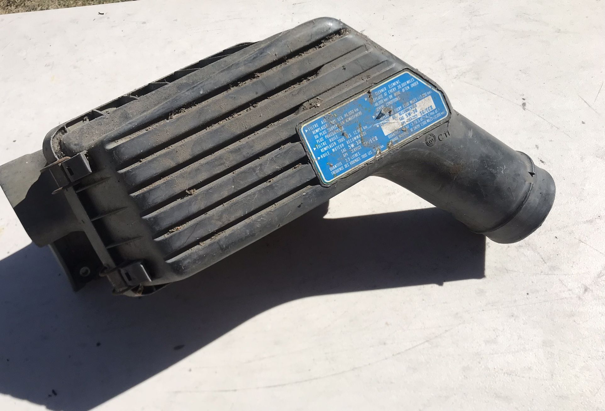 90-93 Acura integra  OEM Air Intake Box $50