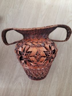 Japanese Bamboo Woven Ikebana Basket Vase