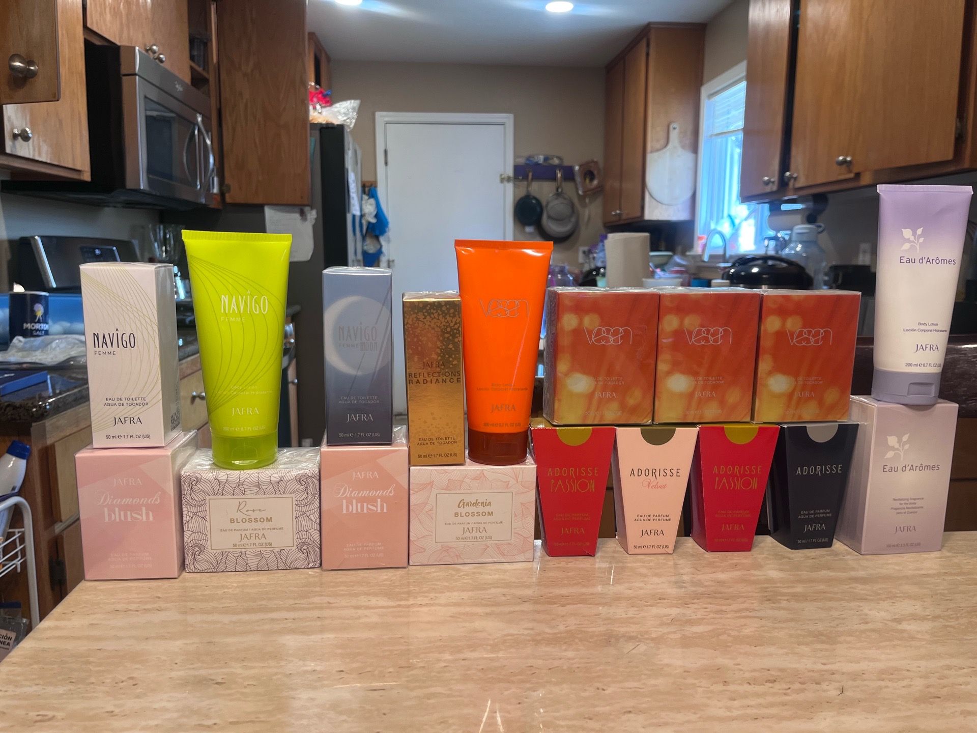 Jafra perfumes para dama, caballero , niños y jovencitos