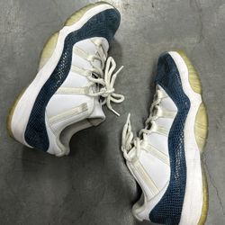 Jordan 11 Snakeskin Lows Size 10