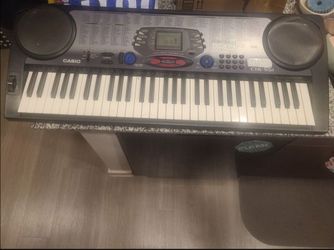 Casio LK-S450 16-Key Electronic Keyboard