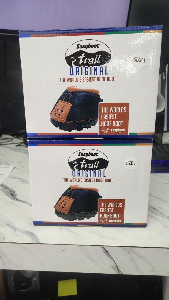 New In Box Easyboot Trail Size 1