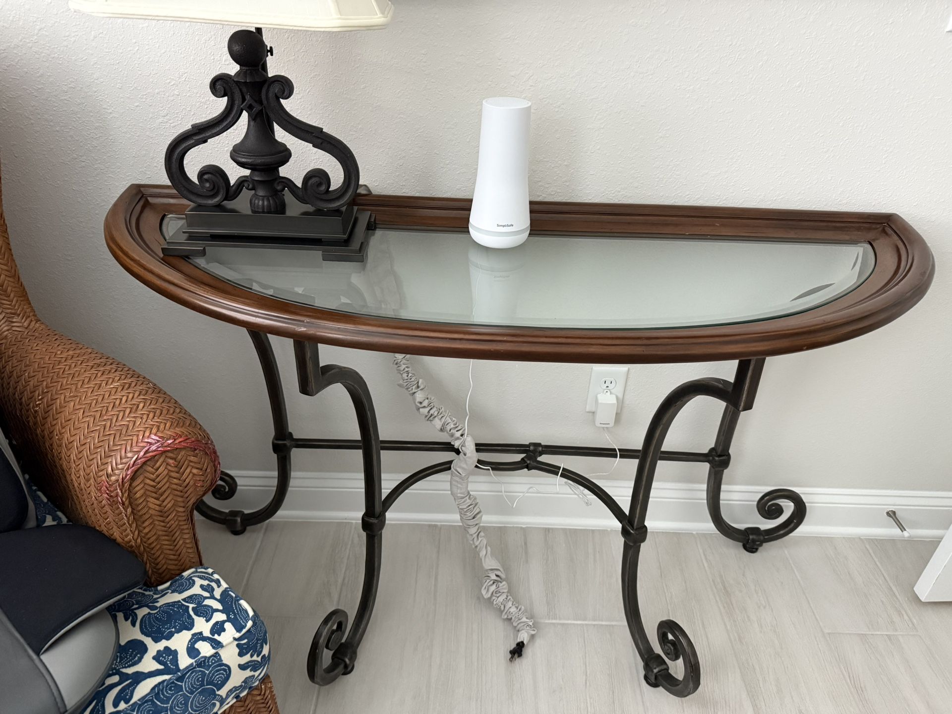 Ethan Allen Console Table