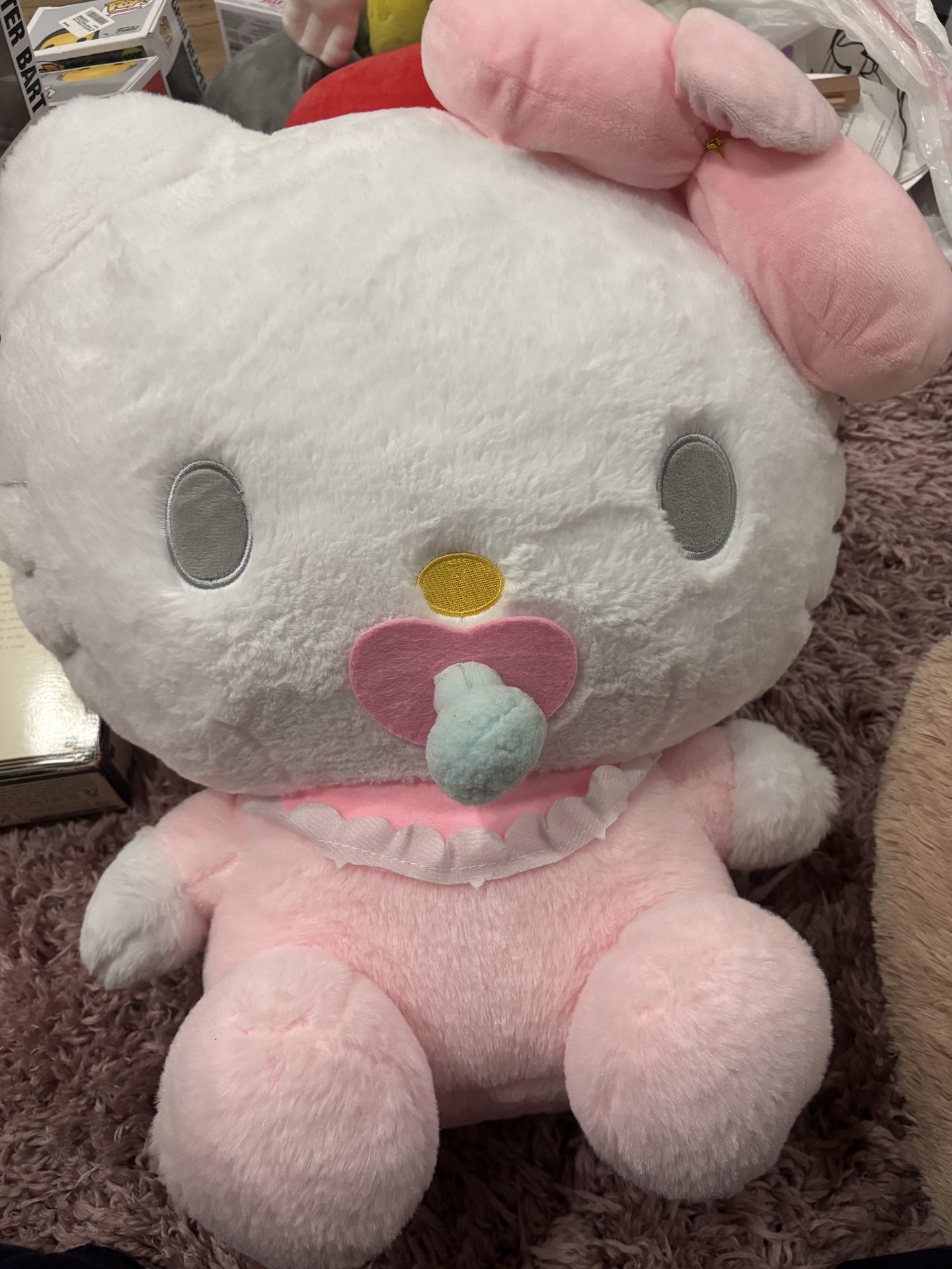 Hello kitty w/pacifier