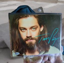 Tom Payne Signed Photo 8 X 10 Beckett Coa The Walking Dead, Prodigal Son