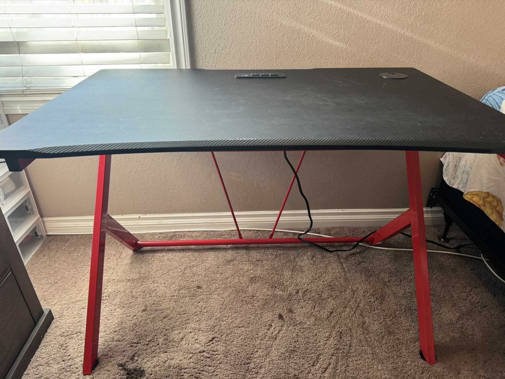 Used Desk And Chair (price Negotiable)
