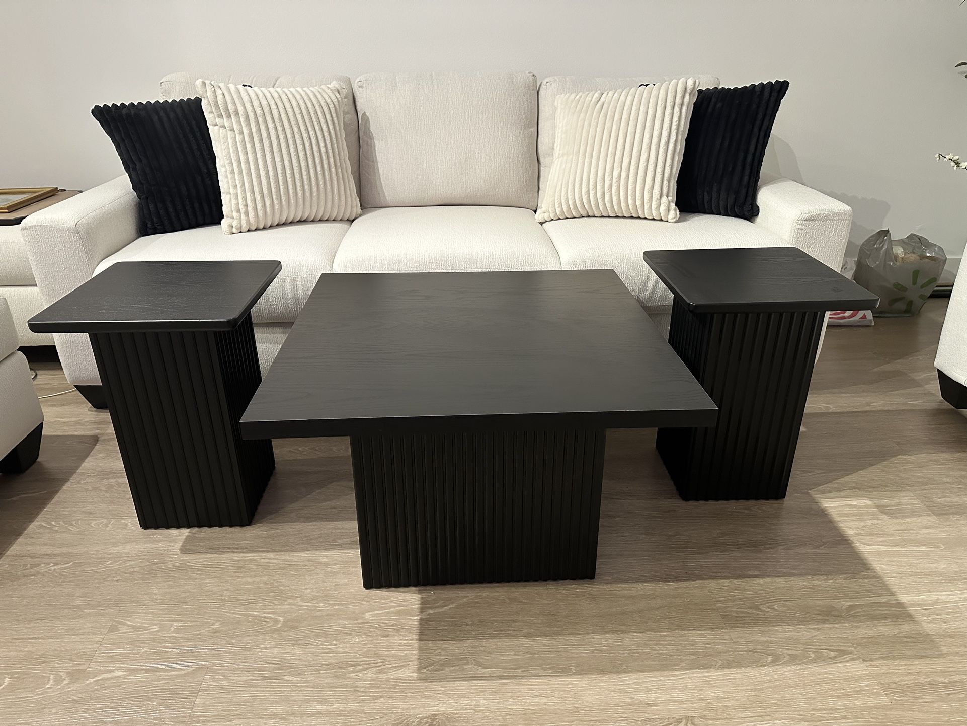 Coffee Table & Accent Tables New