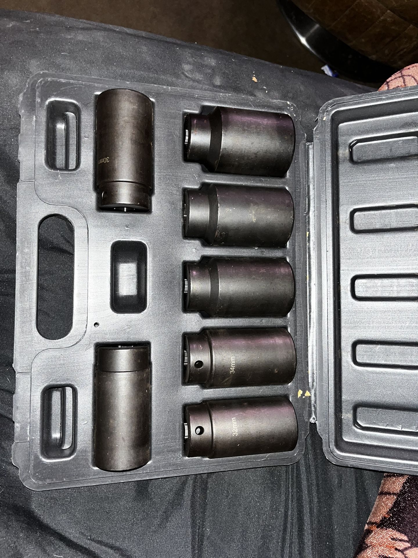 Lock-nut Socket Set 