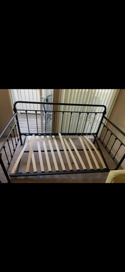 Day Bed