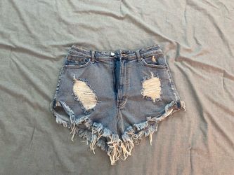 Ripped Jean shorts