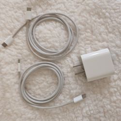 Apple usb-c AC Charger For iPad iPhone And 2x Apple Cables