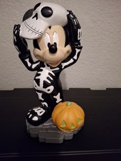 Mickey Mouse Halloween Decor