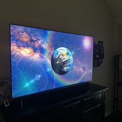 4K Phillips 65 inch OLED  Roku TV Barely Used