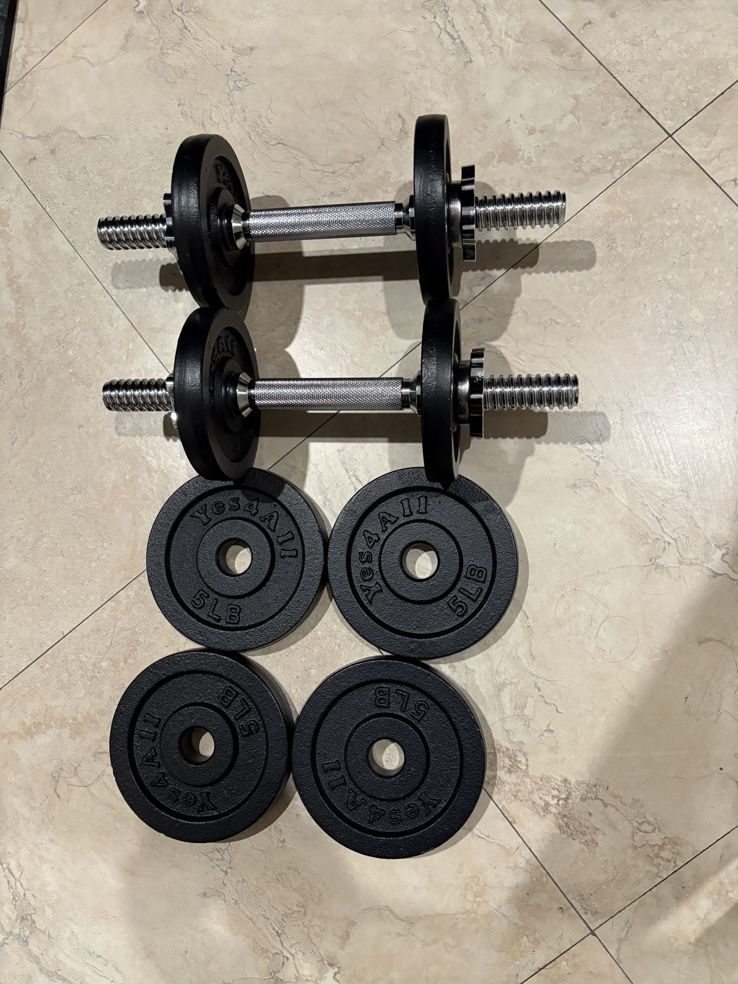 Adjustable Dumbbell Set With Weight Plates/Connector