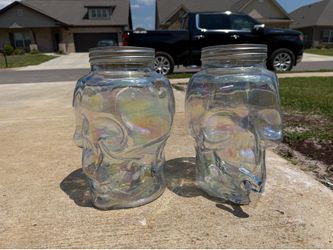 Set of 2 skull drink dispensers