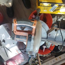 Ridgid Chop Saw (Missing Dust Bag)