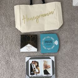 Wedding Gift set honeymoon Tote wedding Books Picture Frame