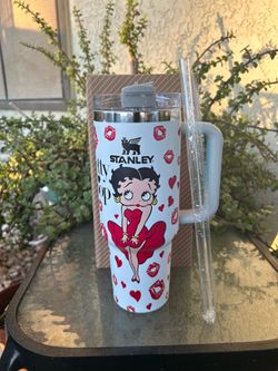 Betty Boop 💋💋💋 40 oz Tumbler NEW
