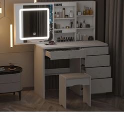 Makeup Vanity