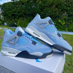Jordan 4 ‘University Blue’