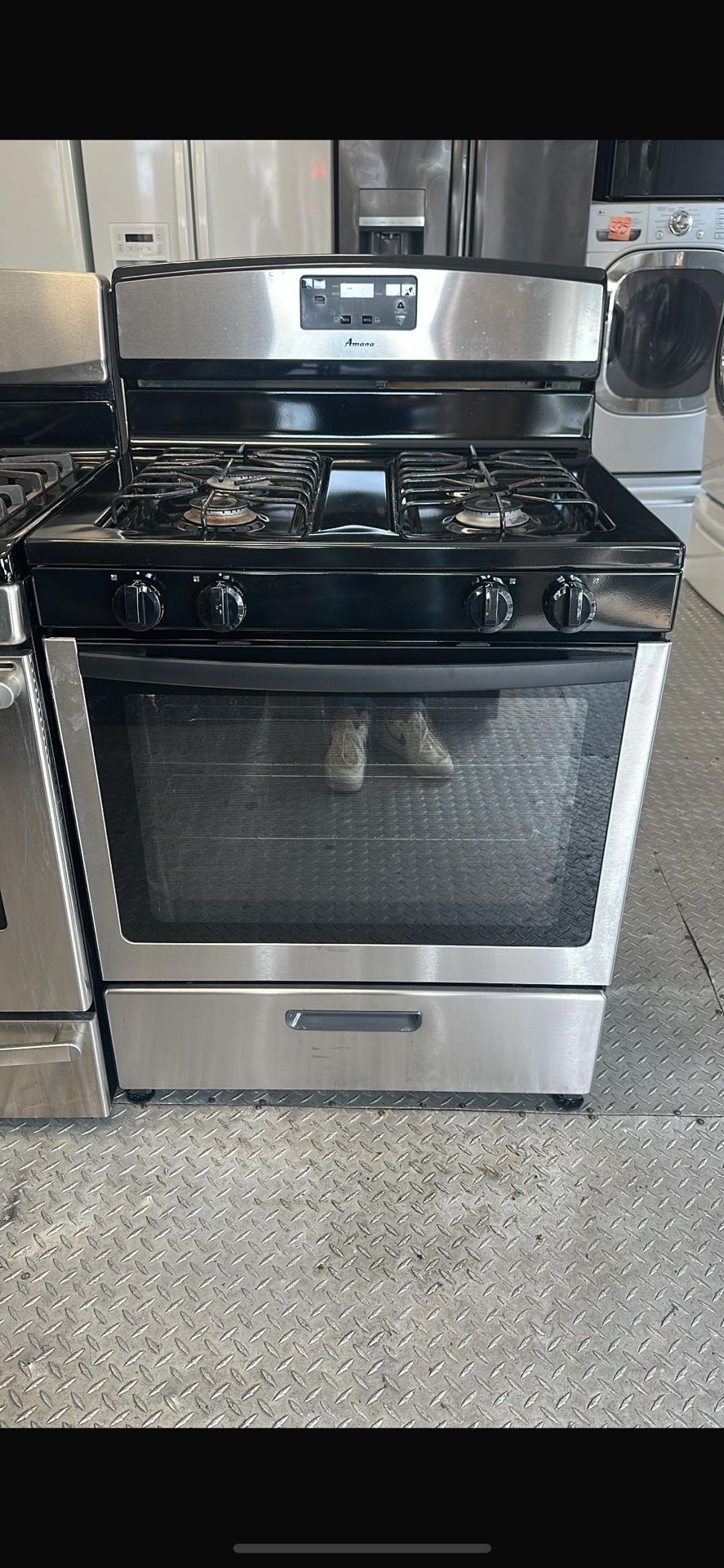 Amana 30” Black And Stainless Steel Gas Stove