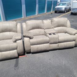 Couch And Love Seat With 4 Recliners 