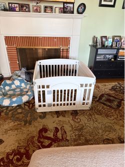 Almost New Puppy PlayPen36”x36”x24” Tall
