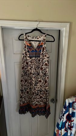 Women’s Dress Size - Medium
