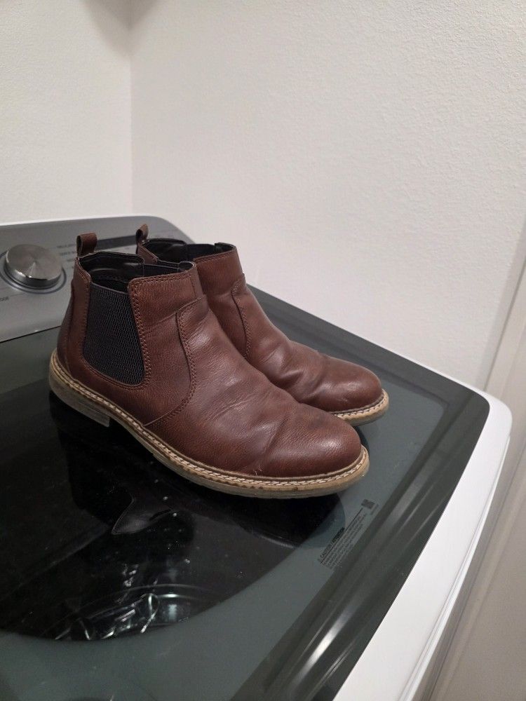 Mens Boot Size 10
