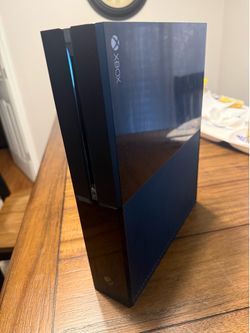 Microsoft Xbox One 500GB Console — Model 1540 — Includes Power Supply — No Controller — Used