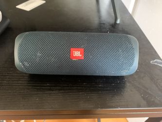 JBL flip 5