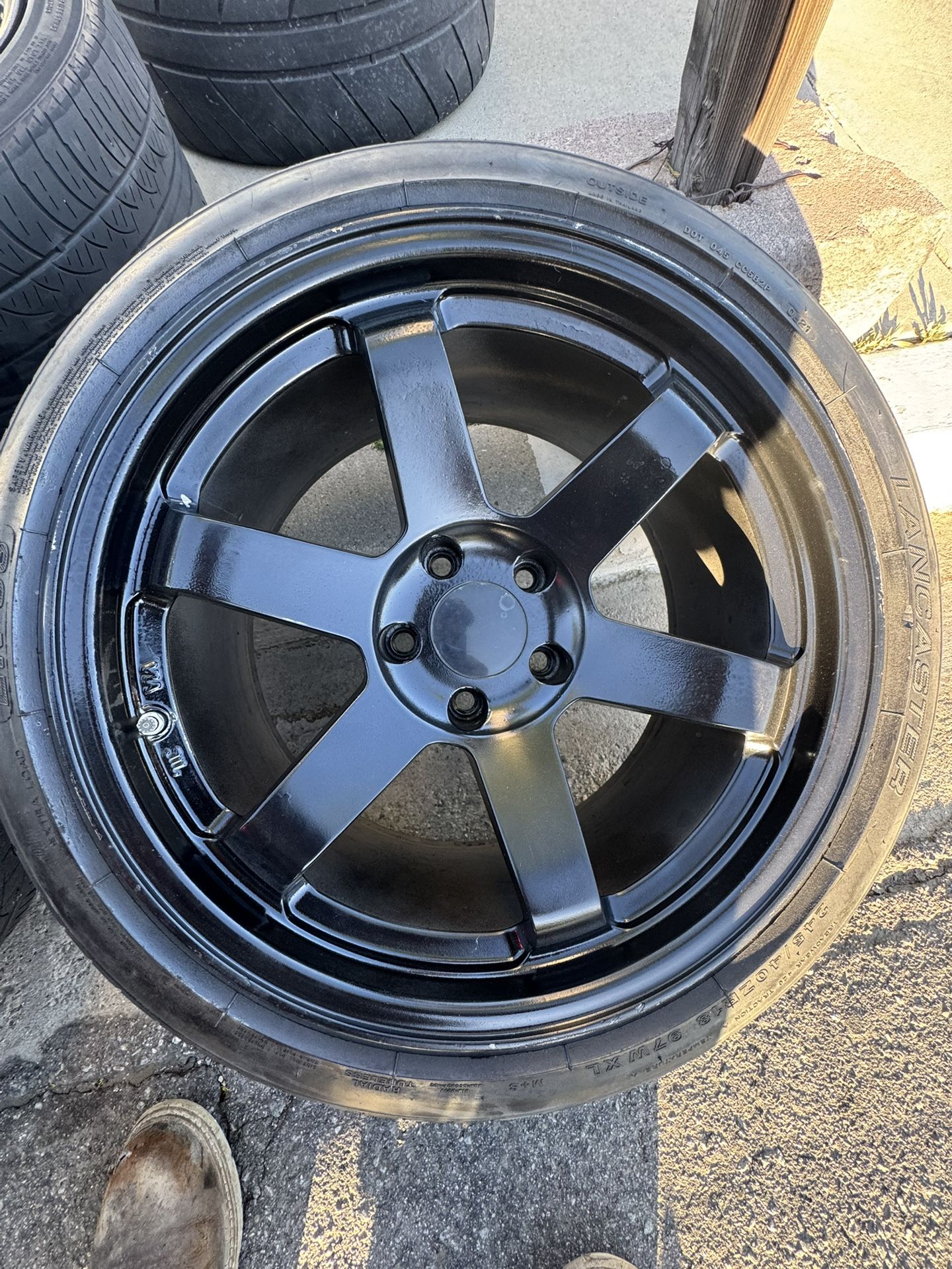 Avid1 av6 Wheels 5x114 18x9.5