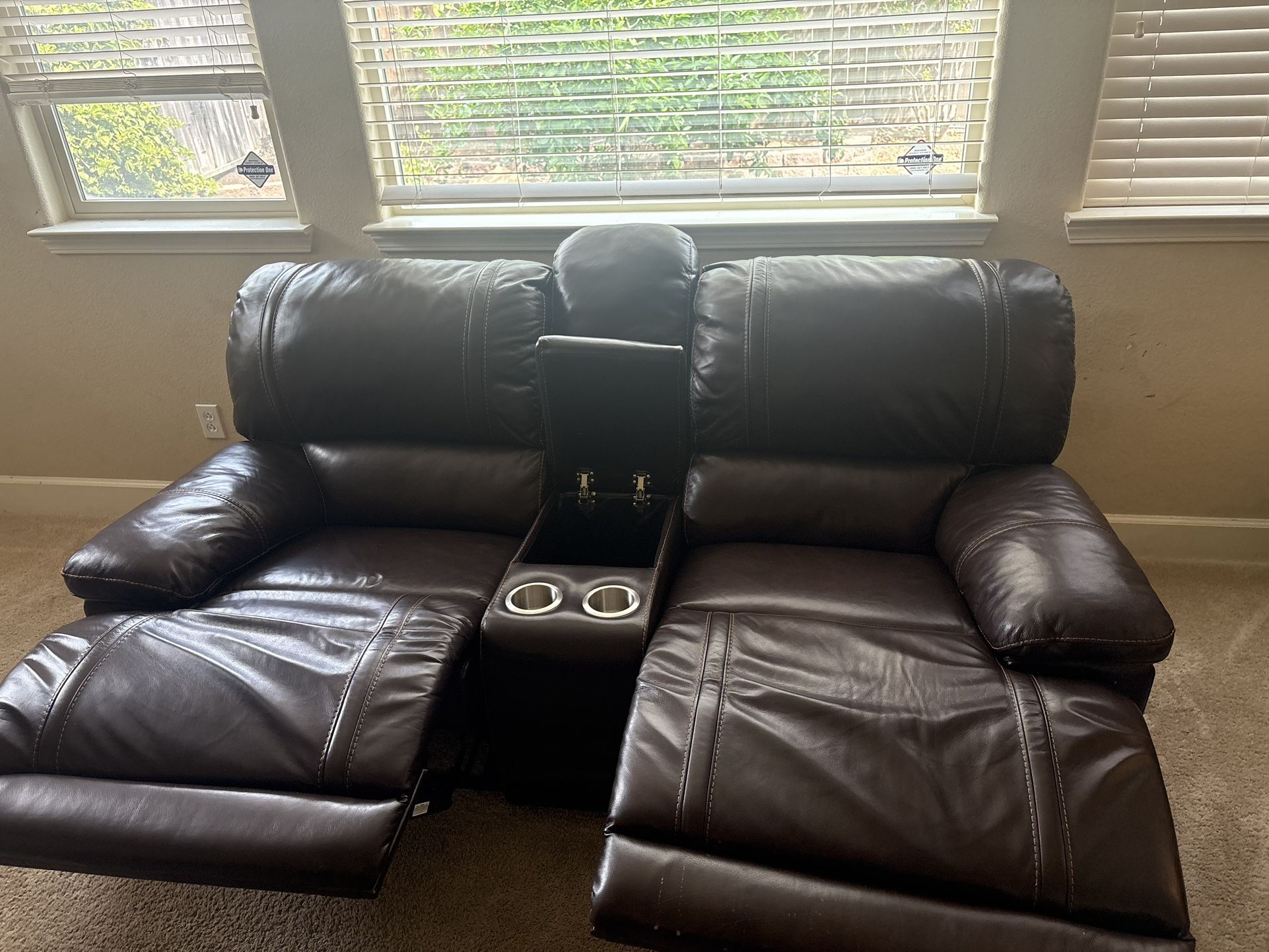 Recliner Sofa Set