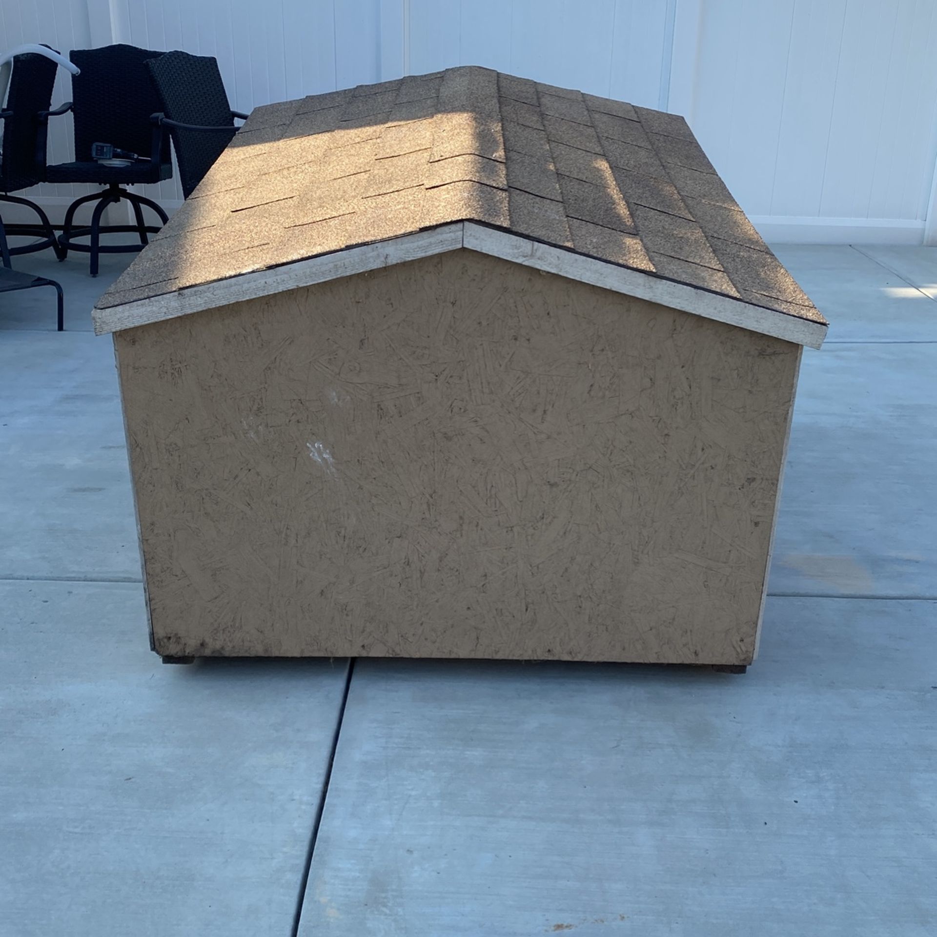 Two Dog Dog House For FREE FREE