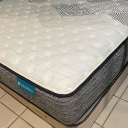 Queen Matress 