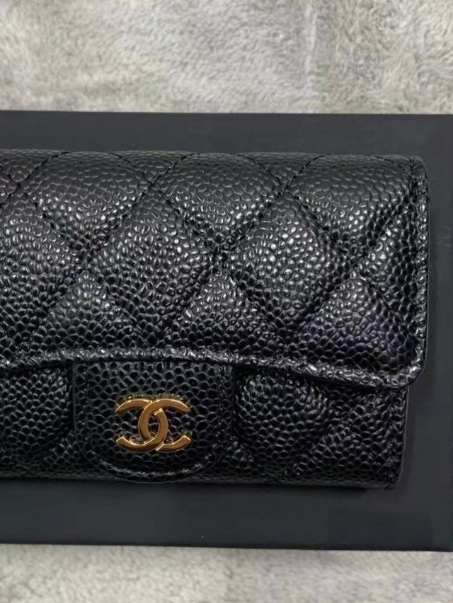 Ladies' classic diamond pattern clutch bag