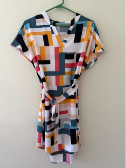 Womens Geometric Print V-Neck Tunic Dress Size L New Never Used