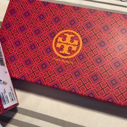 Tory Burch Shoe Box With Bag. Brand New