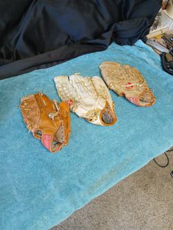 Old Rawlings baseball gloves  (3)