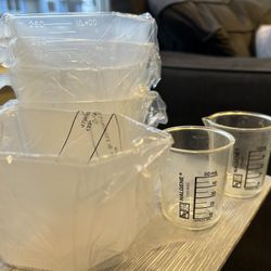 Measuring Cups 