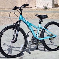 Diamond Back Women's Mountain Bike Size 24