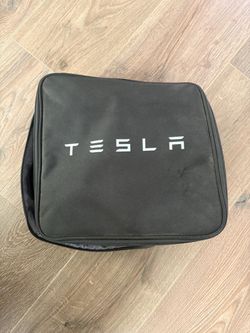 Tesla Charger